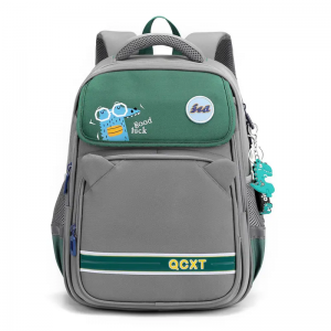 The new light and lightweight cartoon high grade schoolbag for pupils 1 buyer